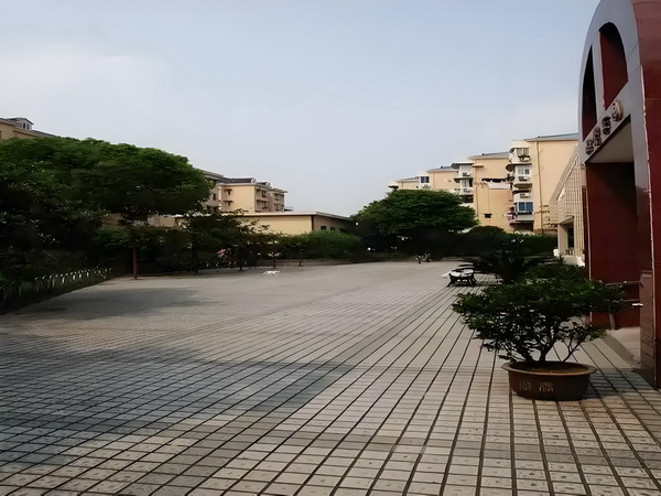 深圳积分入户2025年什么时候开放_《南京照相馆》北京首映百万观众见证口碑力作“历史不应被遗忘 南京照相馆布局来看从其